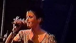 The Cranberries - I Still Do (Live)