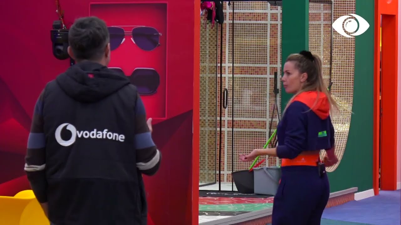 Olta debaton me Armaldon: Boll se je bërë qesharak!