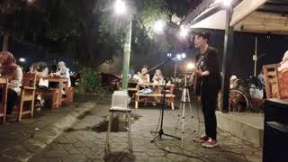 Download lagu SAWERAN PERTAMA | JAGA SELALU HATIMU | PENGAMEN JOGJA | PENDOPO LAWAS mp3