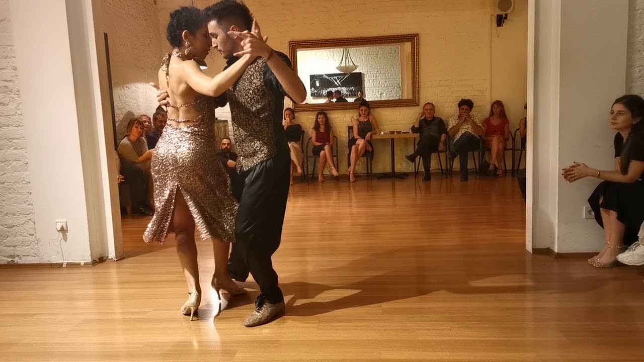 Mert Moran & Dilara Zorlu @333(4/4)