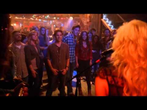 Clare Bowen singing Ring of Fire (Nashville)