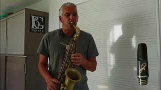 10Mfan Supernova 8 Acoustic Démo