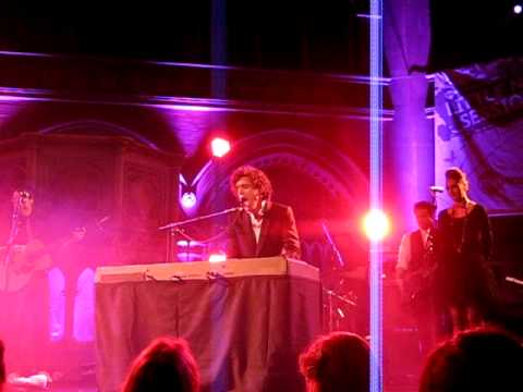 Grace Kelly, Mika & King's Singers @ Little Noise, Union Chapel