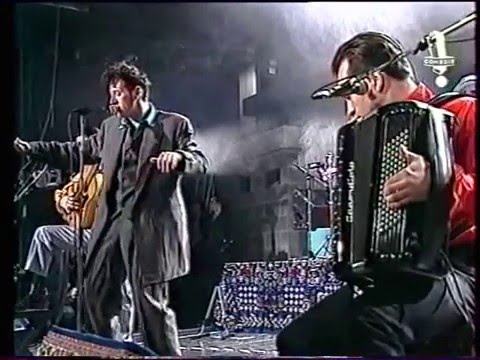 Les Négresses Vertes - Zobi La Mouche - Live 1988 - Me Sounds Good
