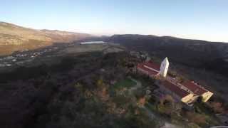 preview picture of video 'Kaštel Drivenik - panoramski video snimljen bespilotnom letjelicom (4K)'