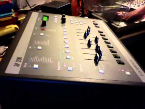 SP1200 - Raw sample diggin session #044