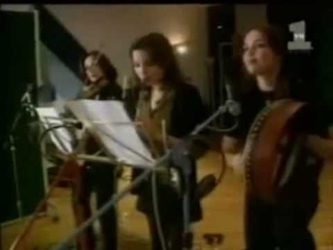 The Corrs   ft. The Chieftains - I Know My Love