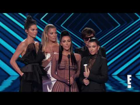 Kardashians  PCA Win to CA Firefighters  First Responders  E Peoples Choice Awardsyoutube co