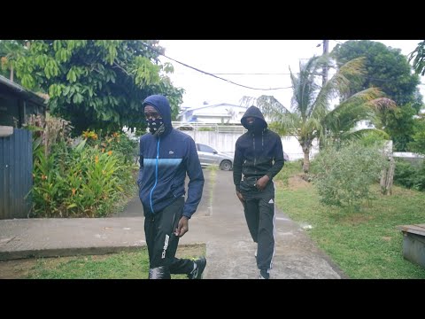 Simple - Dans Le Bled (Clip Officiel)