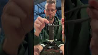 Download lagu Adidas rackets comes with a normal strap. Here’s a little hack to improve this strap. #padel #hack mp3