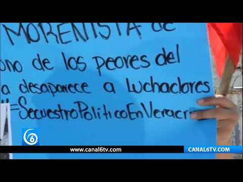 Veracruzanos protestan para exigir la aparición de cuatro activistas sociales