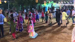 preview picture of video 'Parul Institute_Navali Navratri 2014-Day -07 at Parul Group of Institutes'