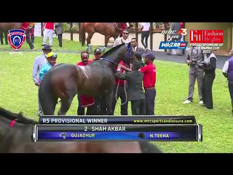 Suivez en direct la 5e course de cette 13e journée