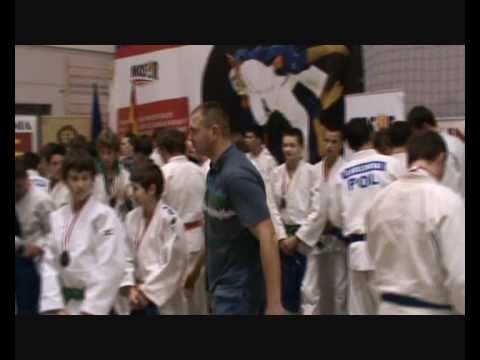 Złota JUVENIA 2010 or