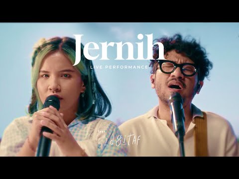 Kunto Aji - Jernih feat. Idgitaf (Live Performance)