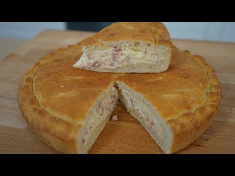 Focaccia soffice ripiena di uova, formaggi e salumi (ricetta della nonna per Pasqua e Pasquetta)