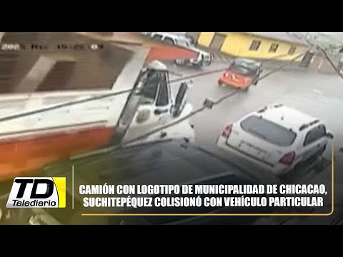 Camión con logotipo de municipalidad de Chicacao, Suchitepéquez colisionó con vehículo particular