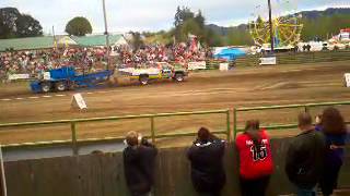 preview picture of video 'Myrtle Point Coos County Fair 2012 Troy Hageman'