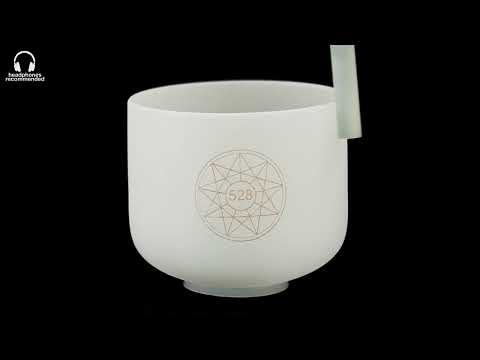 Meinl 8" Solfeggio Crystal Singing Bowl - 528 Hz (SOLCSB8-528) | Unlimited Singing Bowls
