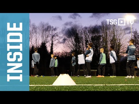 "Dieser Austausch ist enorm wertvoll" | Die TSG-Trainerschule ist zurück auf dem Platz