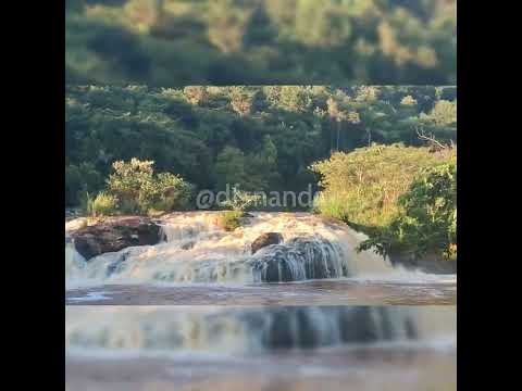 sobre segunda 11 de março... Cachoeira de Monte Santo🍂🏹 #cachoeirinha #montesanto #minas