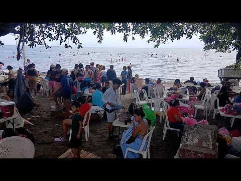 Familias se divierten en el Centro Turístico Granada en Semana Santa