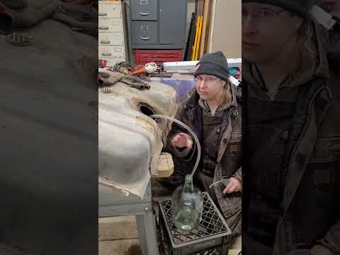 The Fastest Way to Siphon a Fluid! Stop using your Mouth!