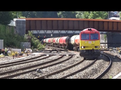 Freight Trains & Light Locomotive @ Newport 19/08/17