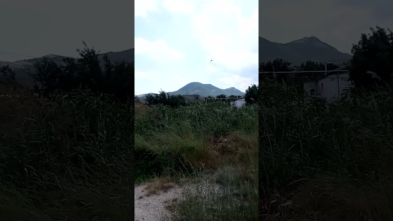 Живописный вид на вулканические горы Карадаг из поселка Коктебель в Крыму #interesting #beautiful #n