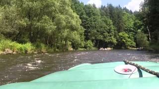 preview picture of video 'Rafting op de Vlatva Czech Lipno Vyssi Brod'