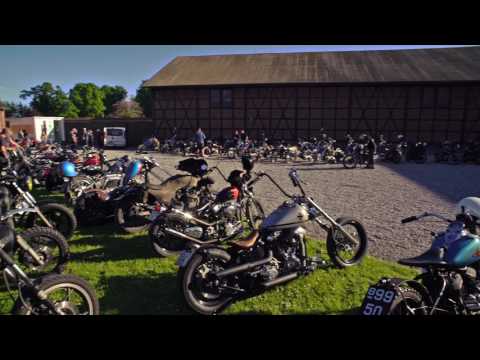 THE PICTUREBOOKS at "Castle Run 2017"