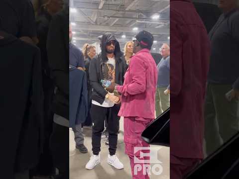 Hip Hop Icons Collide: #Eminem and Flavor Flav’s Epic Encounter at the VMAs