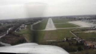 preview picture of video 'Landing RWY 25 at Treviso LIPH'
