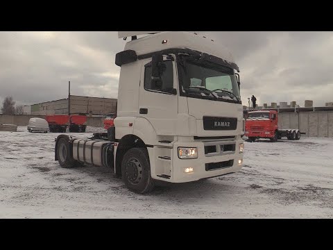 2022 KAMAZ 5490-036-87 NEO2. Start Up, Engine, and In Depth Tour.