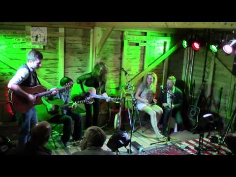 Janet Robin with Zophia and band - what's the matter with the mill - live @ little rabbit barn