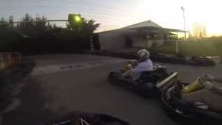 preview picture of video 'Karting La Reina Octubre gokarts.cl'