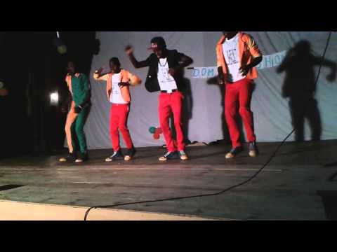 Kastelo Tofo KT_258 - Sunday events/Domingo Shows at House of Culture (Dir. T.L.V)