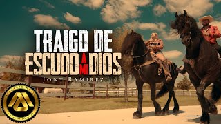 Traigo De Escudo A Mi Dios Lyrics English Translation