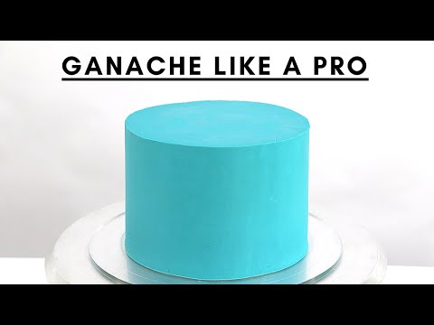 COMMENT RECOUVRIR UN GÂTEAU DE GANACHE AU CHOCOLAT AVEC DES CÔTÉS LISSES ET DES BORDS TRANCHANTS ...