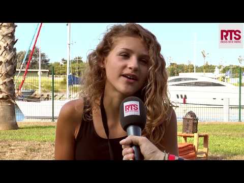 1ère interview vidéo de Lou la jeune chanteuse narbonnaise 2017