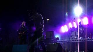 Maximo Park - Kiss you Better - Riverside, Stockton Weekender 06.08.11