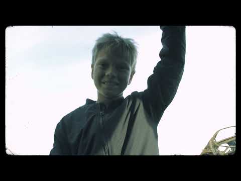 Bakyl - Coin Sombre Feat Niaks (Clip Officiel)