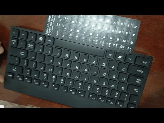 Vídeo relacionado con Pegatinas en Vinilo Lavable para Teclado Español de Repuesto Profesional con Letras Blancas, Adecuadas para Cualquier Teclado Estándar de Ordenador Laptop Notebook o Computadora Portátil 3Pcs