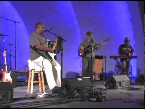 Thumbnail for BoKeys Levitt Shell Memphis levittshellarchive video #9 by Isaac Hayes