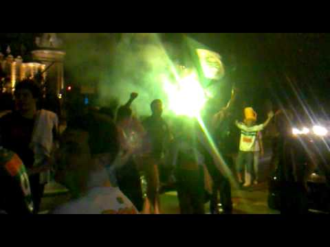 CORITIBA CAMPEÃO SÉRIE B 2010 - Comemoração na Av. Batel (É Campeão, É Campeão)