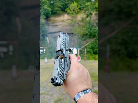 Beretta APX-A1 #shortsfeed #shortsyoutube #shortsvideo #callofduty #Cod #warzone #Blackops #guns #AR