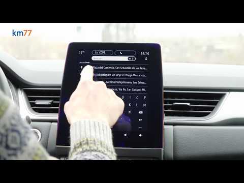 Comparativa motores de búsqueda EASY LINK 9,3″ de Renault y MBUX 10,25″ de Mercedes-Benz.