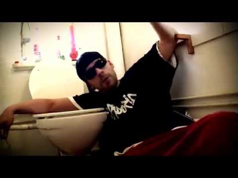 BenCredit als GLUTAMATOR - Schlaraffenland (Offizielles Schlechtes Video)