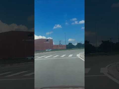 ENTRADA DE JACAREI - SP ...saída UNIP -  Getúlio Dornelis  Vargas