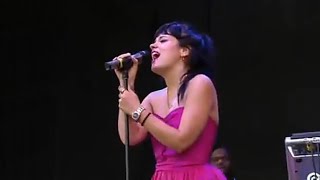 Lily Allen | Shame For You (Live Performance) Glastonbury Festival 2007